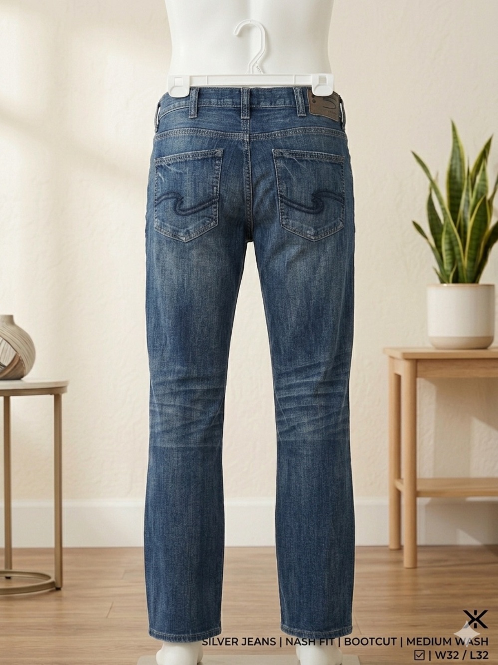 Silver Jeans Men’s Bootcut Jeans in Dark Wash - Picture 2 of 14